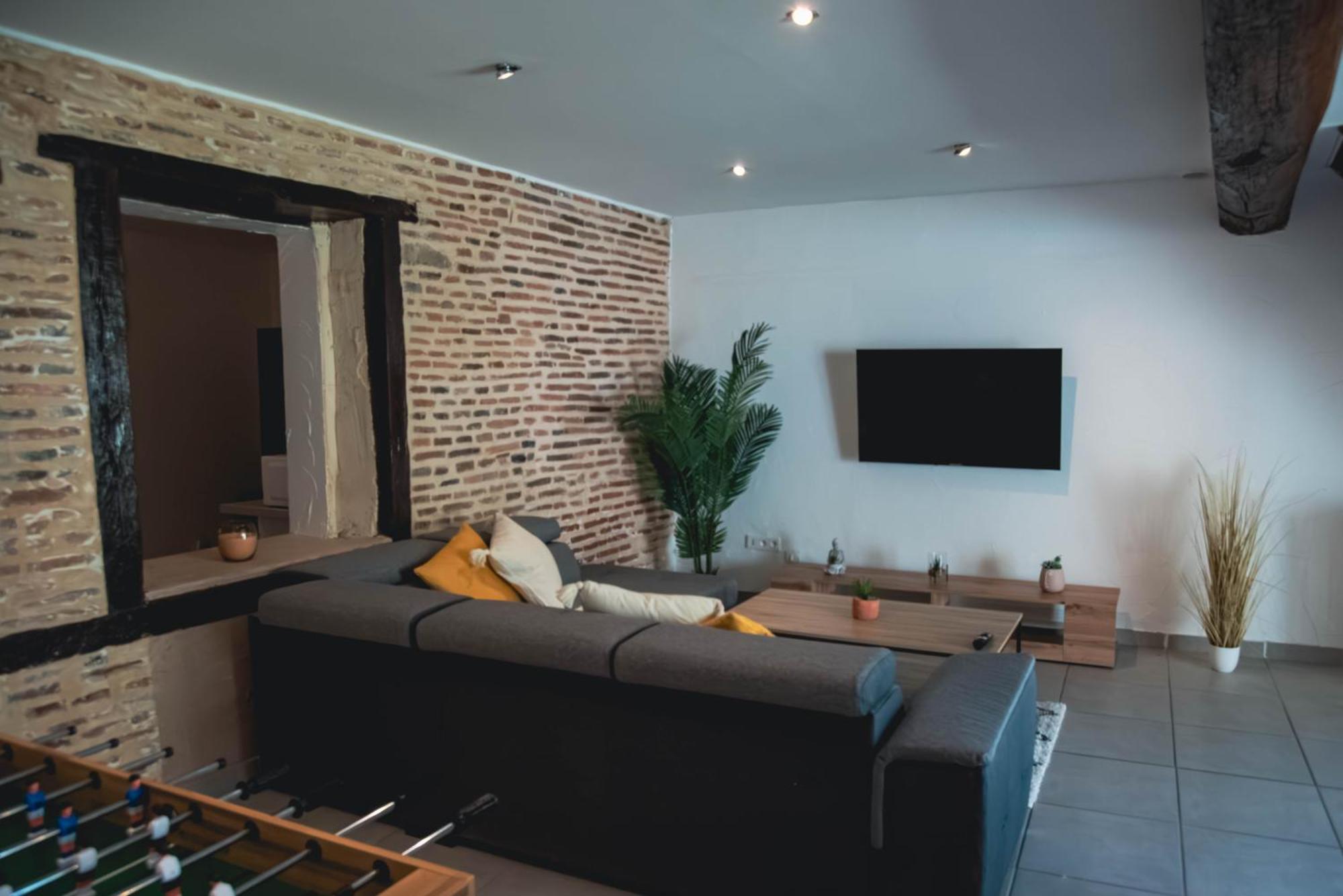 Ferienhaus Maison 6 Personnes, Terrasse, Proche Centre-ville Moulins (Allier)